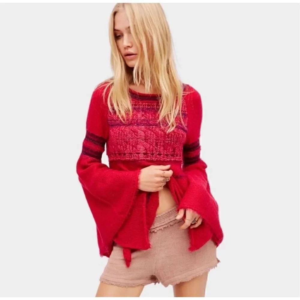 Free People Raspberry Pink Red Textured Knit Bell Sleeve Sweater Women’s Size S